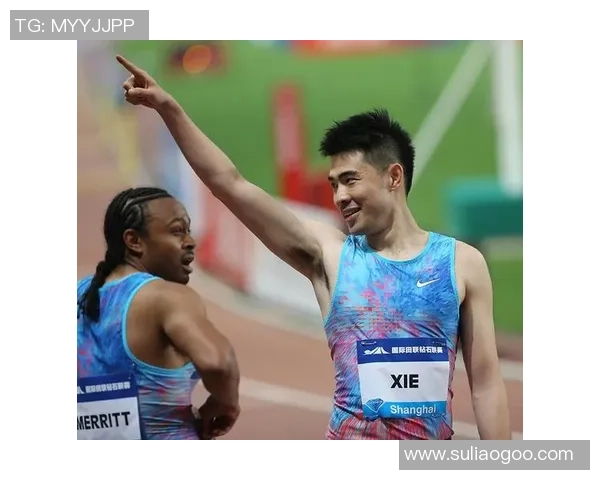 广州羽毛球队在钻石联赛中的逆袭之旅展现拼搏精神与团队力量